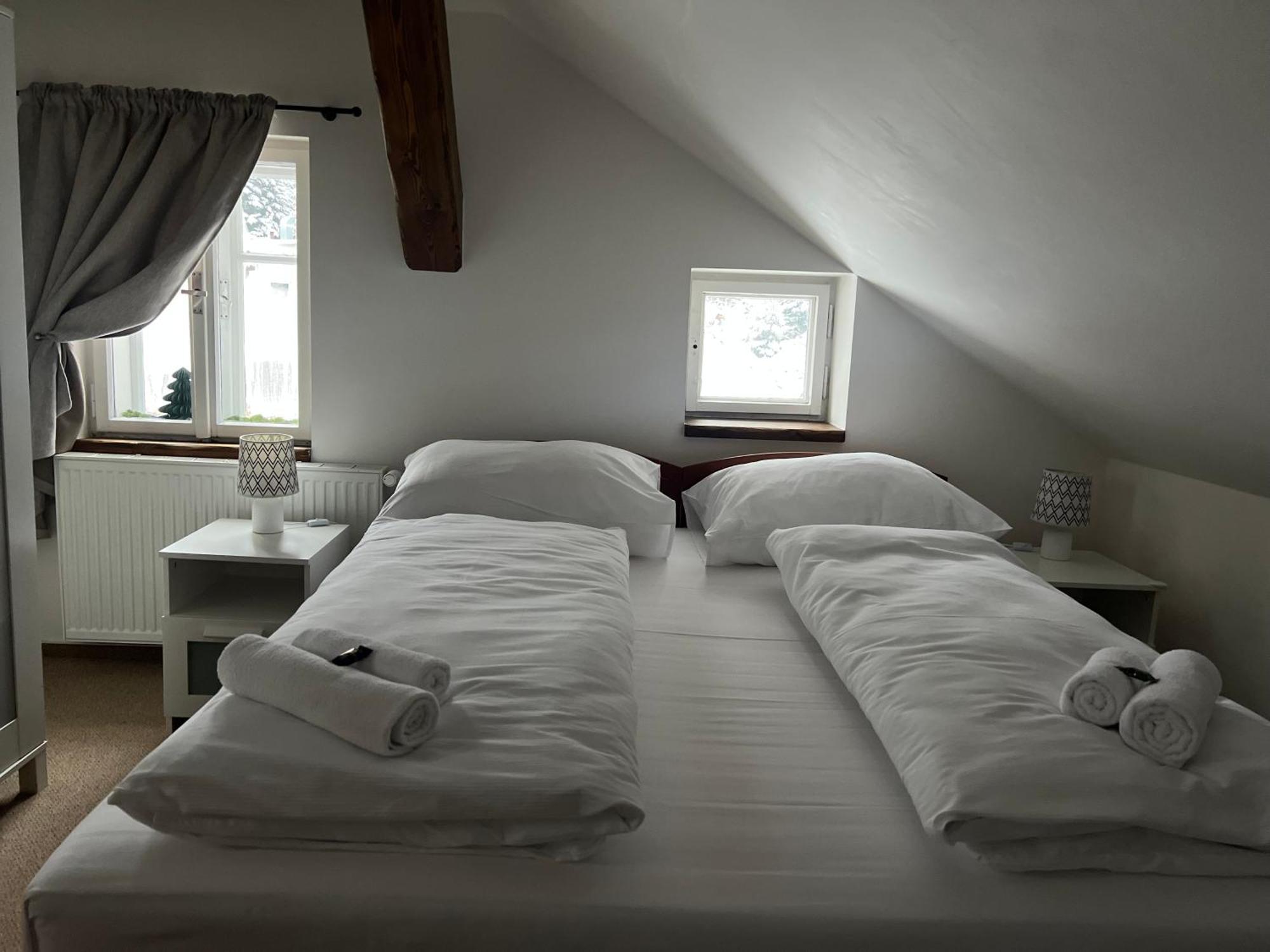 Hotel Lomnice ชปินด์เลอรูฟ มลิน ภายนอก รูปภาพ